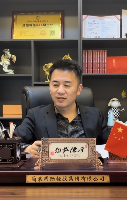 蔺亚刚

蔺袁国际品牌创始人

蔺袁国际控股集团有限公司公司董事长兼首席执行官。

蔺袁国际建设集团有限公司-董事长
...
...